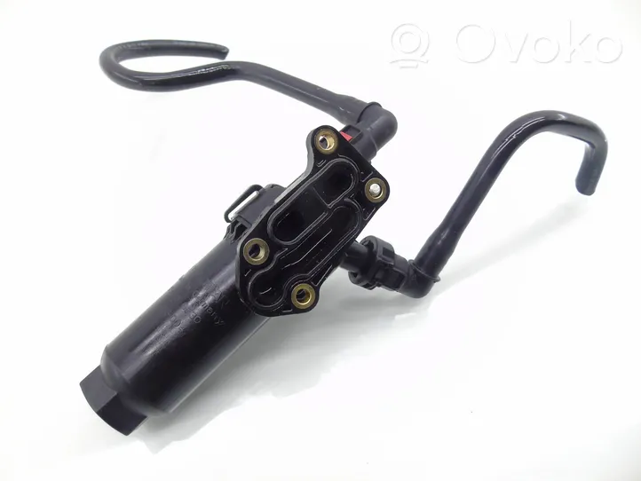 Volvo V70 Tubo flessibile del radiatore dell’olio del cambio 7M5R-6C631-AD