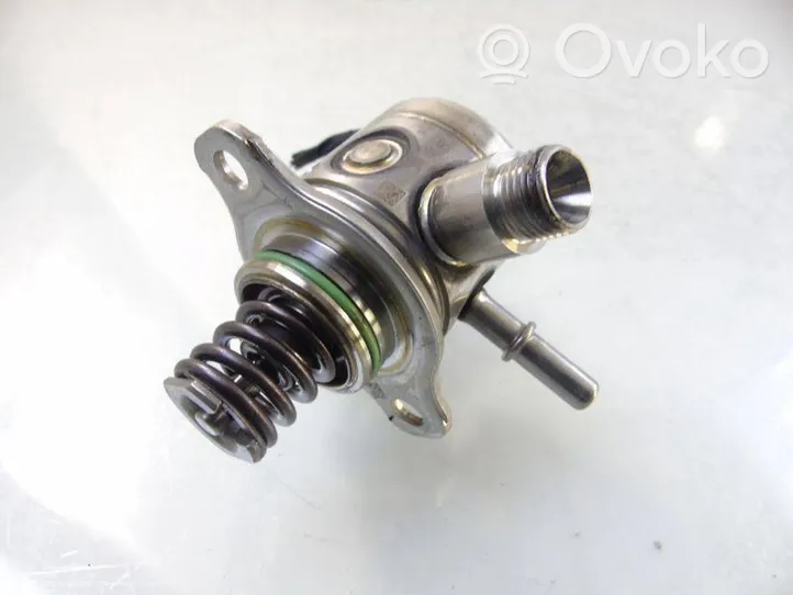 Audi A1 Pompe d'injection de carburant à haute pression 05E127027G