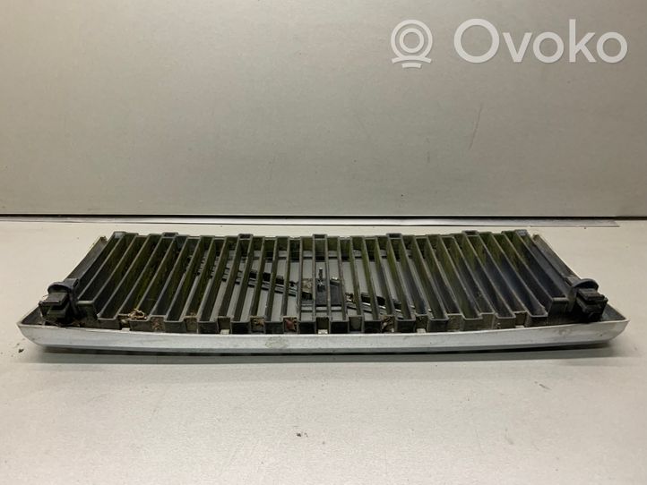 Volvo 740 Atrapa chłodnicy / Grill 