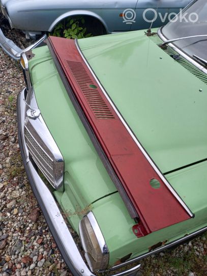 Volvo 740 Wiper trim 