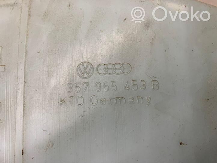 Volkswagen PASSAT B3 Windshield washer fluid reservoir/tank 357955453B