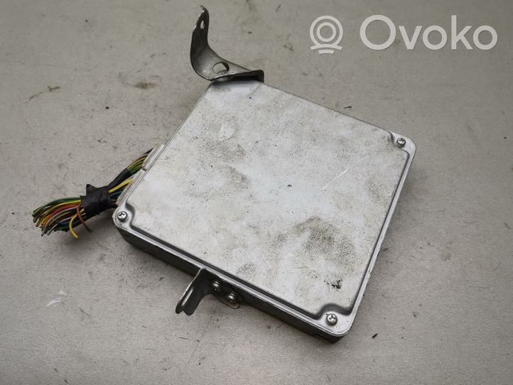 Toyota Previa (XR30, XR40) II Calculateur moteur ECU 8966128890