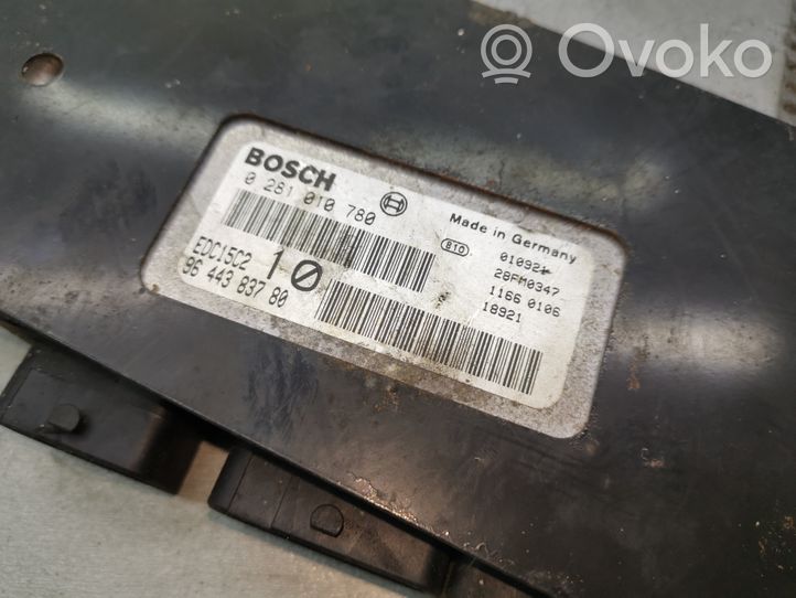 Peugeot 406 Calculateur moteur ECU 0281010780