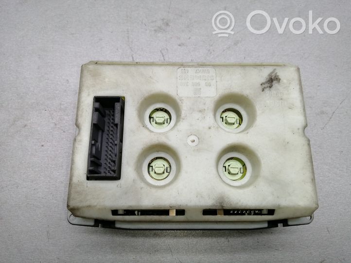 Opel Vectra B Monitori/näyttö/pieni näyttö 90569346