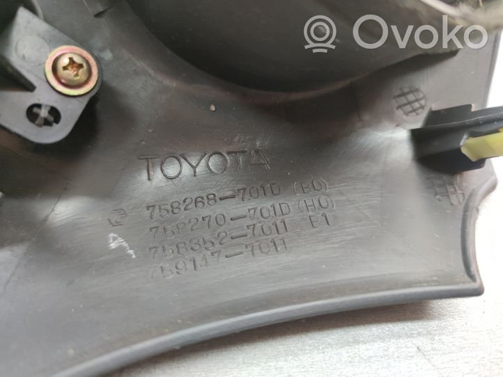 Toyota Yaris Unità principale autoradio/CD/DVD/GPS 8611052021B0