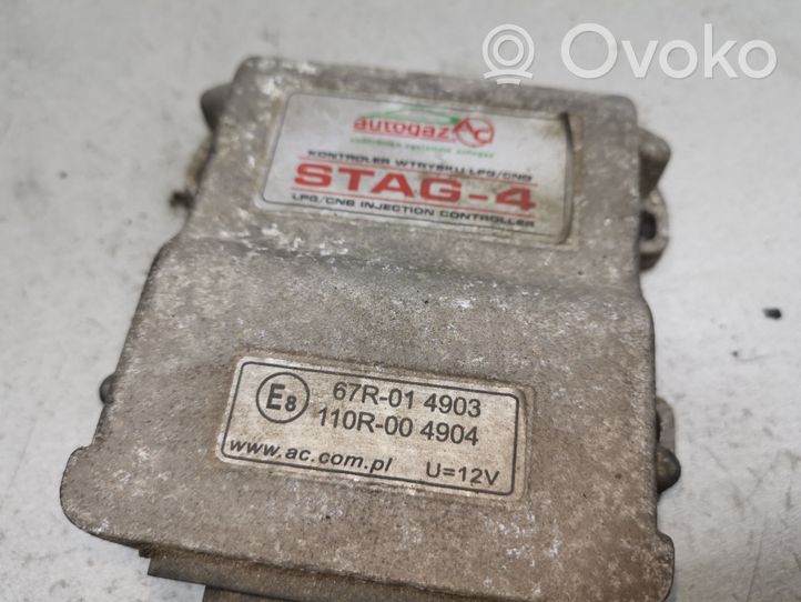 Audi A4 S4 B5 8D Dujų įrangos valdymo blokas 67R014903