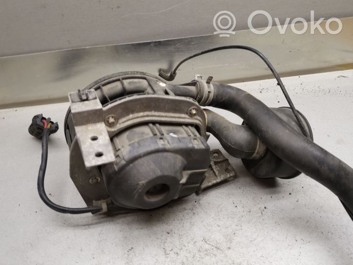 Opel Tigra A Secondary air pump 90470419