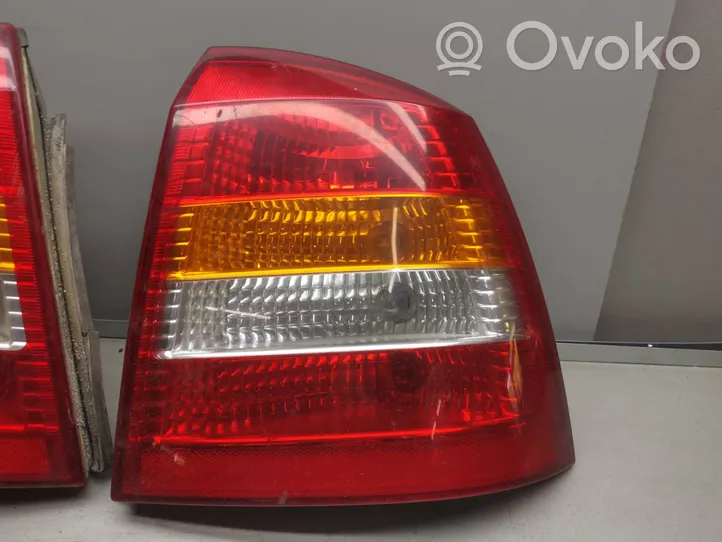 Opel Astra G Set di luci posteriori 90521544