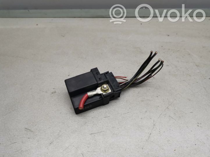 2246919 BMW 5 E39 Glow plug preheat relay, 15.00 € RRR