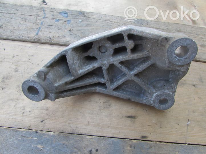 Ford Mondeo MK IV Supporto di montaggio scatola del cambio 9G917M125BA