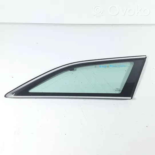 Ford Mondeo MK V Fenêtre latérale avant / vitre triangulaire 43R001025