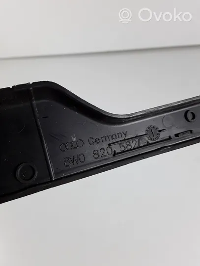 Audi A4 S4 B9 Listwa błotnika przedniego 8W0820582