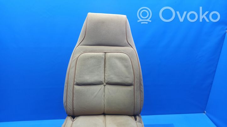 Oldsmobile Omega Переднее сиденье водителя 