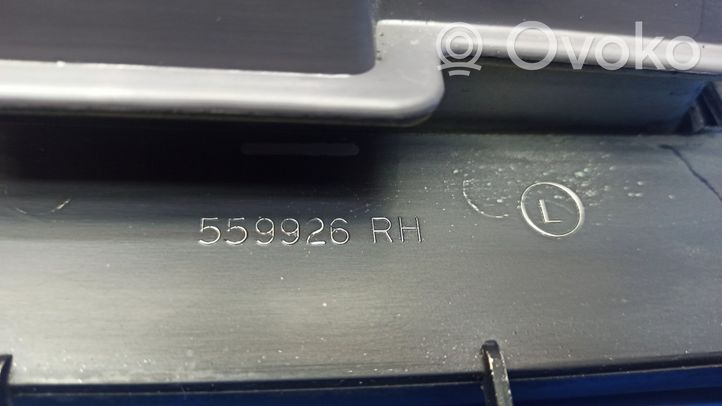 Oldsmobile Omega Grille calandre supérieure de pare-chocs avant 59699862