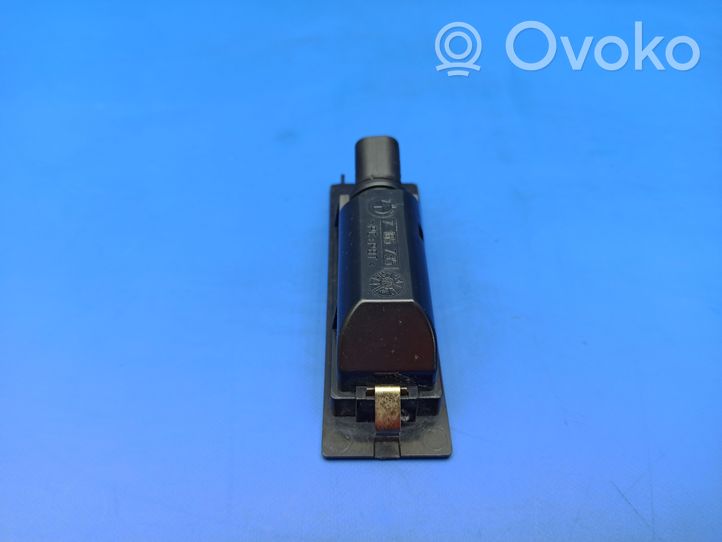 7165735 BMW 6 E63 E64 Number plate light, 4.99 € | RRR 