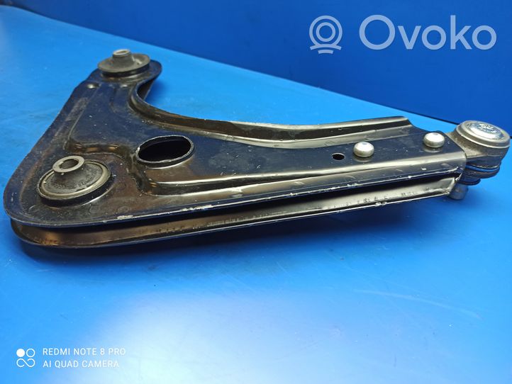 Ford Fiesta Braccio di controllo sospensione anteriore inferiore/braccio oscillante 7160504132