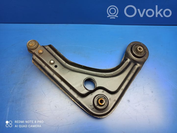 Ford Fiesta Braccio di controllo sospensione anteriore inferiore/braccio oscillante 7160504131