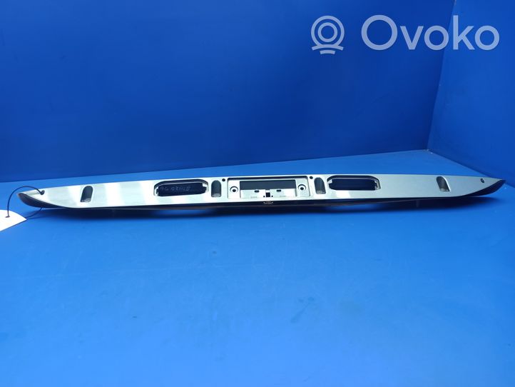 Volvo S40 Takaluukun rekisterikilven valon palkki 30753024