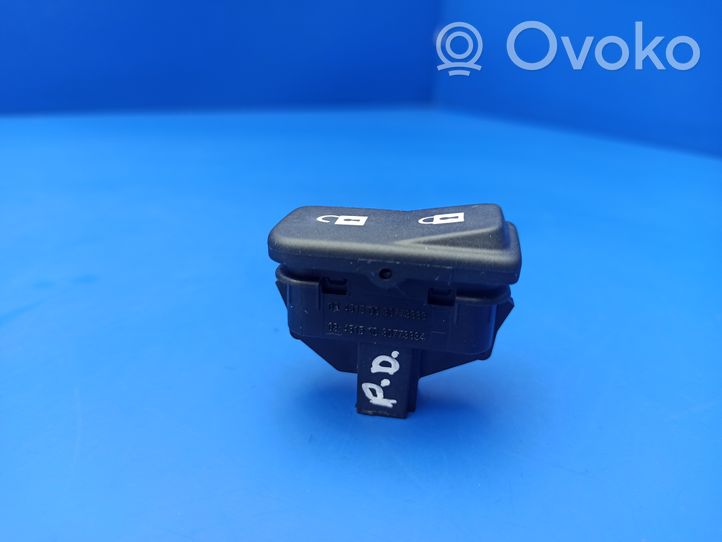 Volvo S40 Central locking switch button 30773333