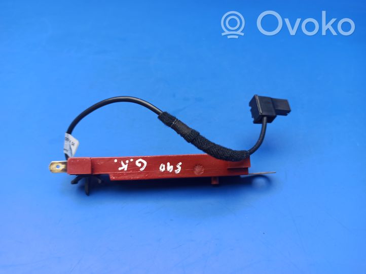 Volvo S40 Aerial antenna amplifier 8673656