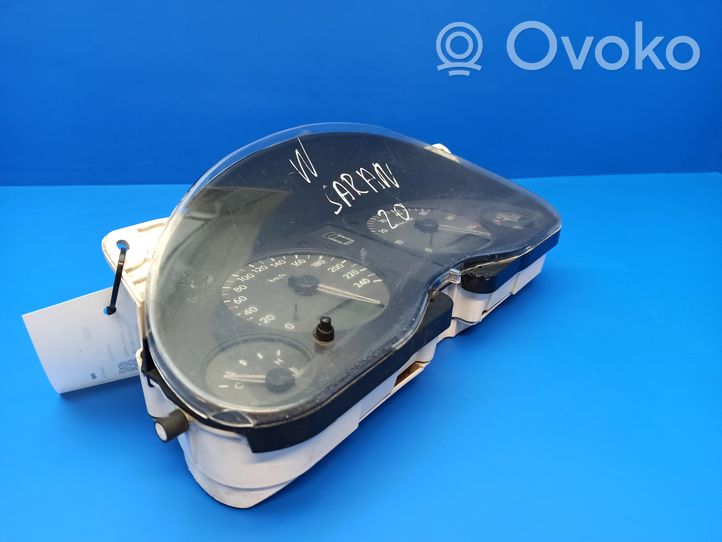 Volkswagen Sharan Speedometer (instrument cluster) 7M0919882D