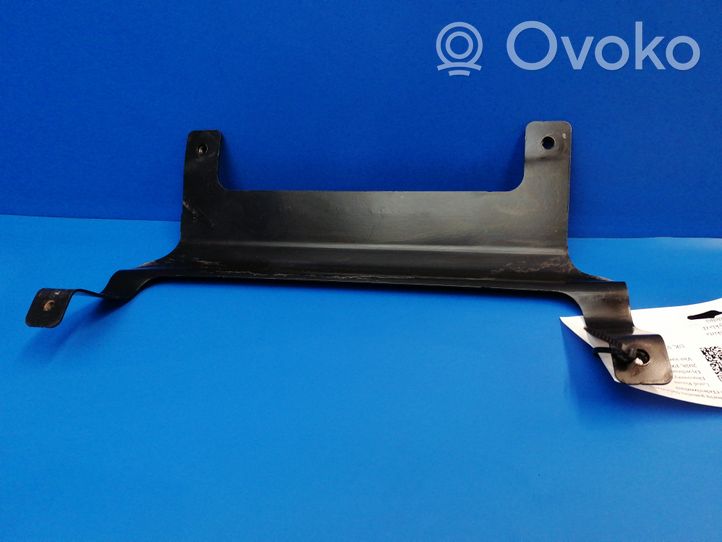 Land Rover Discovery 5 Traverse inférieur support de radiateur HY3217K898AA