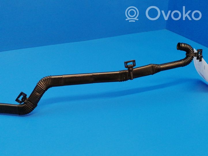 Land Rover Evoque II Tubo flessibile della linea di scarico acqua K8D210C820AB