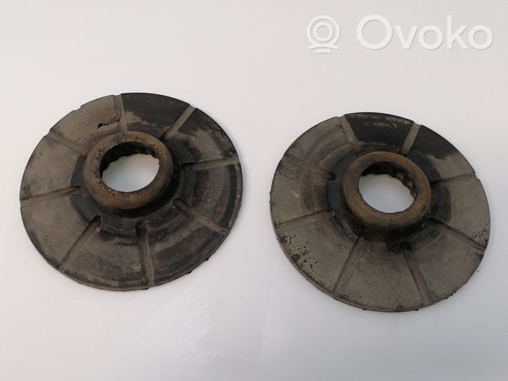 Opel Insignia A Rear coil spring rubber mount 