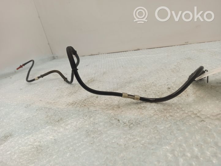 Opel Vivaro Tuyau depression pompe à vide 3857419