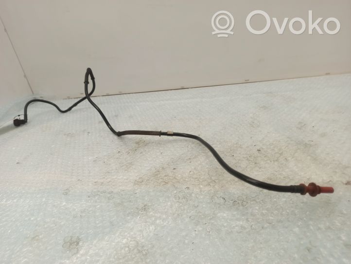 Opel Vivaro Tuyau depression pompe à vide 3857419