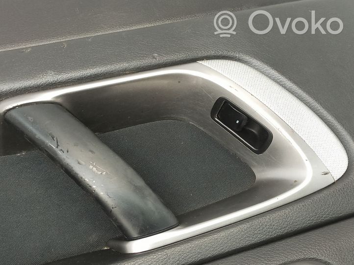 Subaru Legacy Apmušimas galinių durų (obšifke) 94223AG100