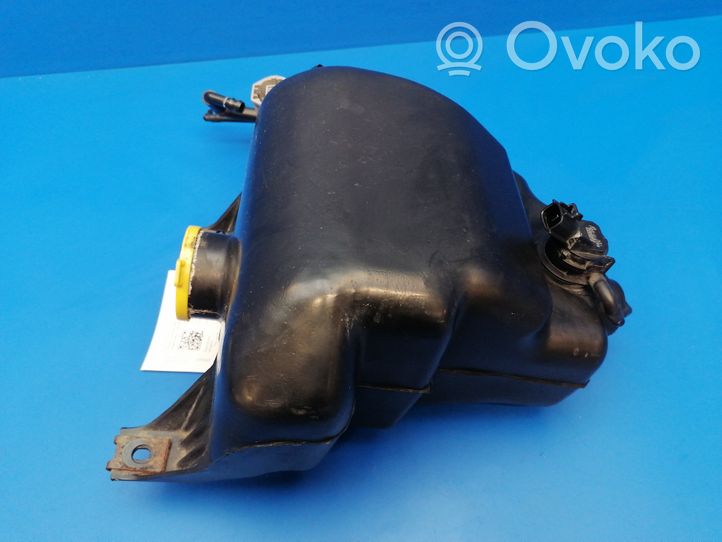 Mazda RX8 Réservoir de liquide lave-glace 860141392