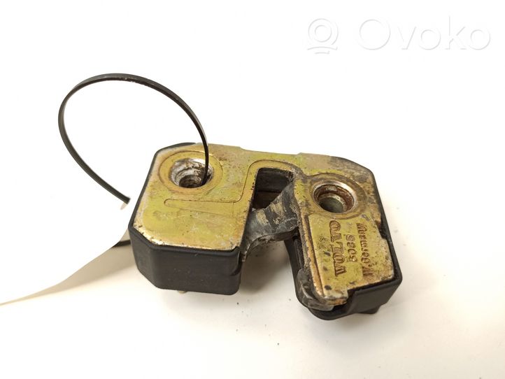 Volvo 760 Front door lock 6085