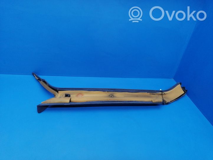 Volvo 760 Rivestimento montante (A) 1354450