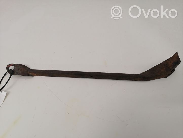 Volvo 760 Staffa del pannello di supporto del radiatore 