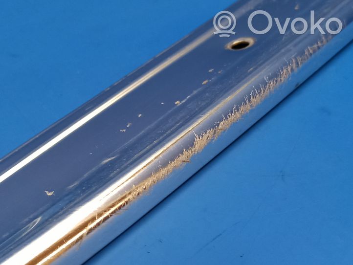 Volvo 760 Rivestimento montante (A) 