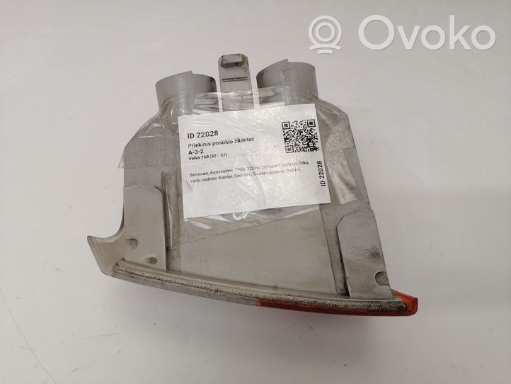 Volvo 760 Indicatore di direzione anteriore 185253B