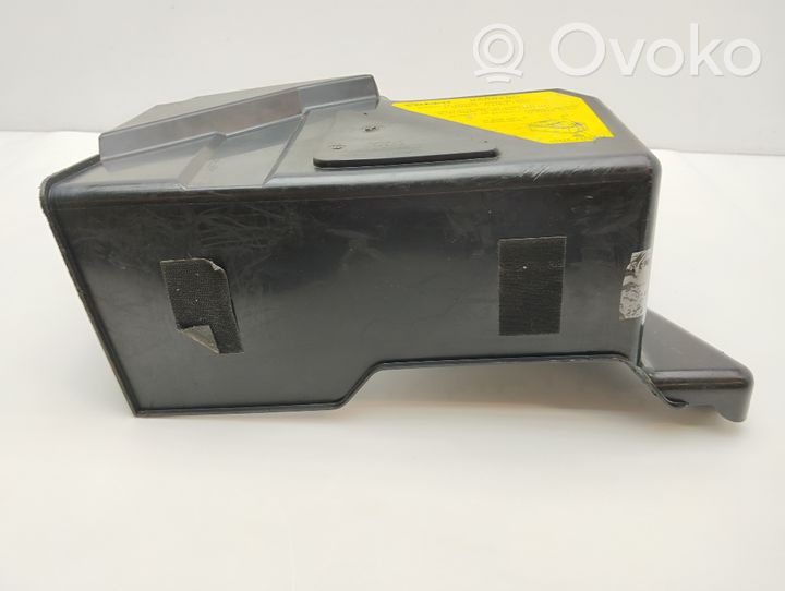 Volvo S60 Battery box tray cover/lid 8622335