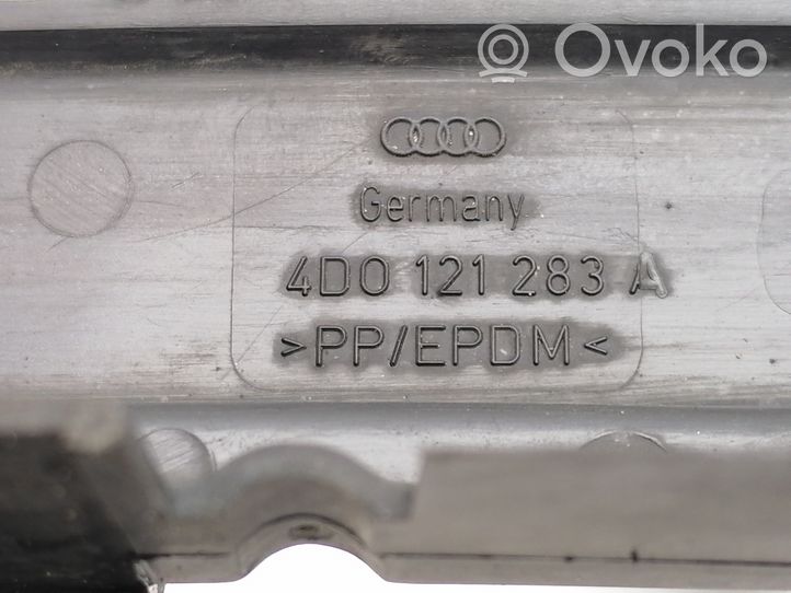 Audi A8 S8 D2 4D Välijäähdyttimen ilmanohjauksen ilmakanava 4D0121283A