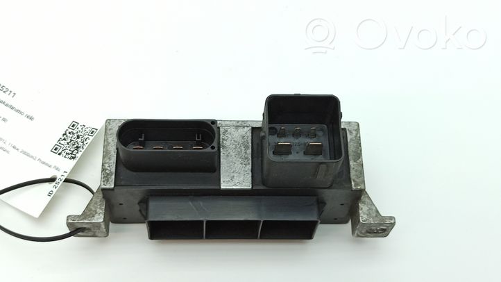 Nissan Primastar Przekaźnik / Modul układu ogrzewania wstępnego 8200558438A