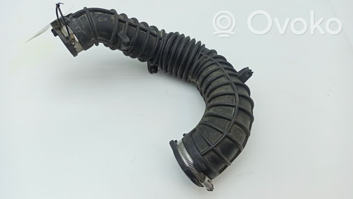 Nissan Primastar Air intake hose/pipe 