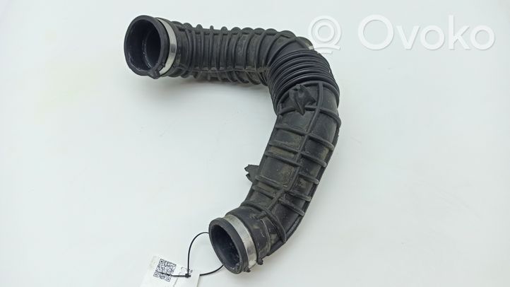 Nissan Primastar Air intake hose/pipe 