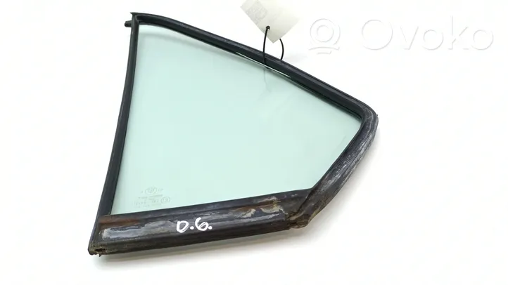 BMW 7 E23 Rear vent window glass 43R001025