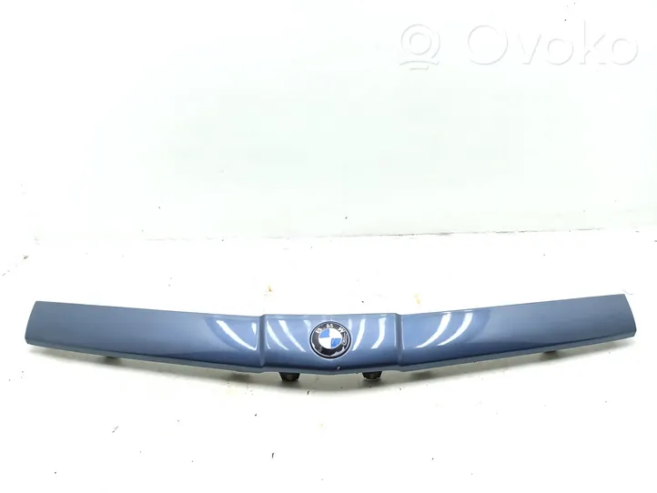 BMW 7 E23 Engine hood trim 