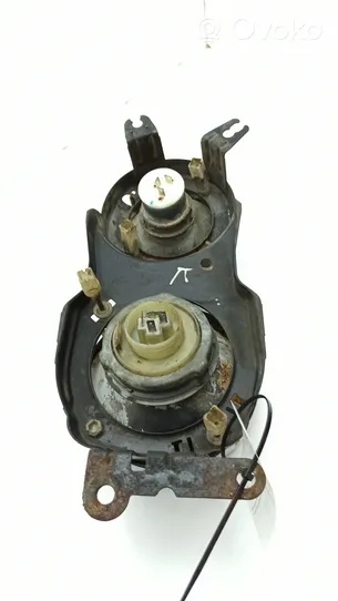 BMW 7 E23 Lampa przednia 303119580