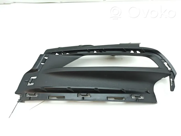 Volvo V90 Cross Country Mascherina inferiore del paraurti anteriore 31449195