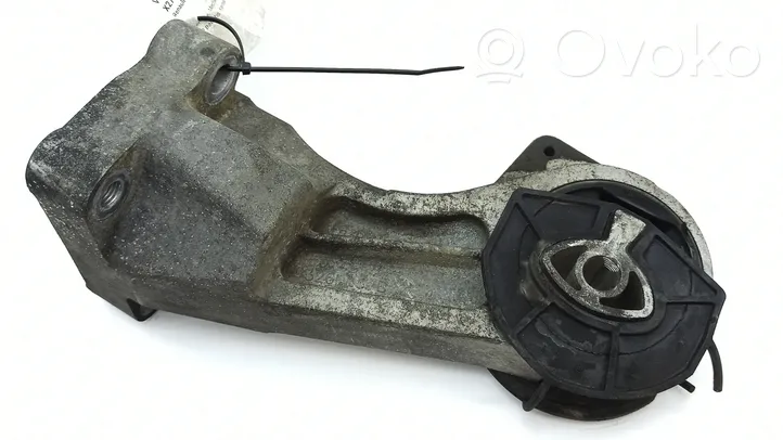 Renault Master III Engine mounting bracket 326D83