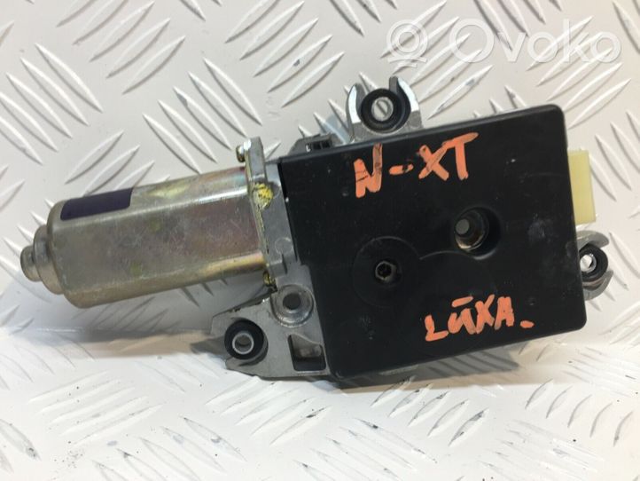 Nissan X-Trail T30 Sunroof motor/actuator 91295EQ700