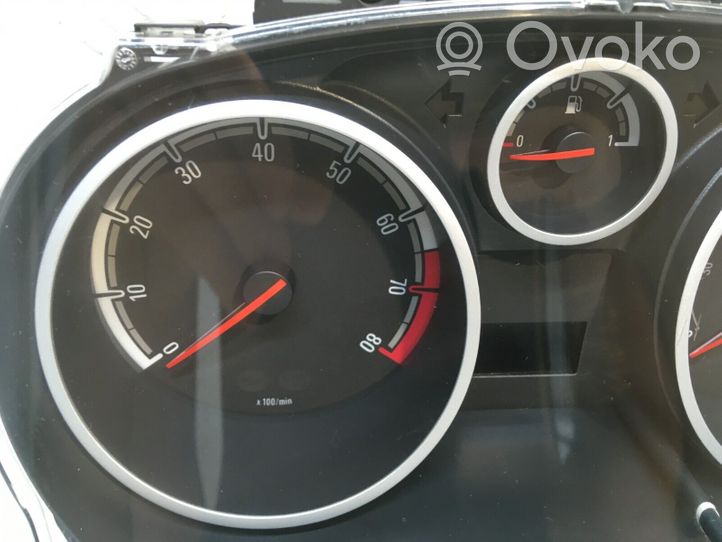 Vauxhall Corsa D Compteur de vitesse tableau de bord 13373002