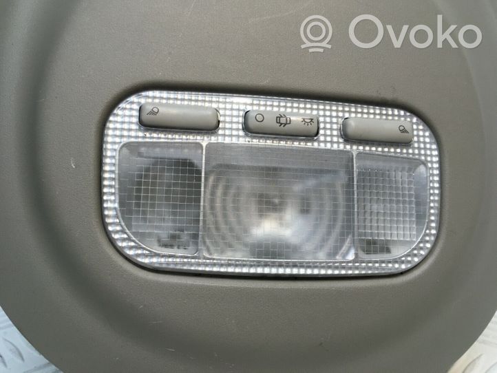 Citroen Berlingo Éclairage lumière plafonnier avant 9680892377